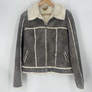 Peck & Peck grey & cream soft shearling vibe zip front boxy jacket